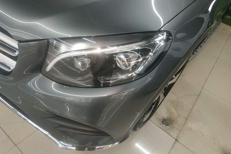 Used Mercedes-Benz GLC 2018 Refreshed GLC 300 4MATIC Dynamic Edition