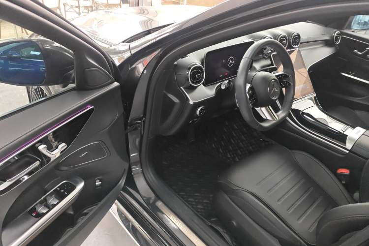 Used Mercedes-Benz C-Class 2023 C 200 L Sport Edition