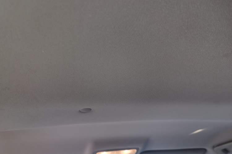 Used Toyota Highlander 2018 2.0T Two-Wheel Drive Elite Edition 7 Seats Emission Standard China V Headliner