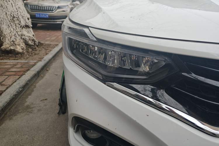 Used Honda Envix 2021 Rui Hybrid 1.5L Pure Comfort Edition