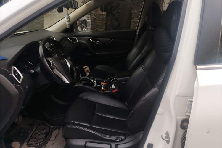 Used Nissan X-Trail 2014 2.0L CVT Comfort Edition 2WD
