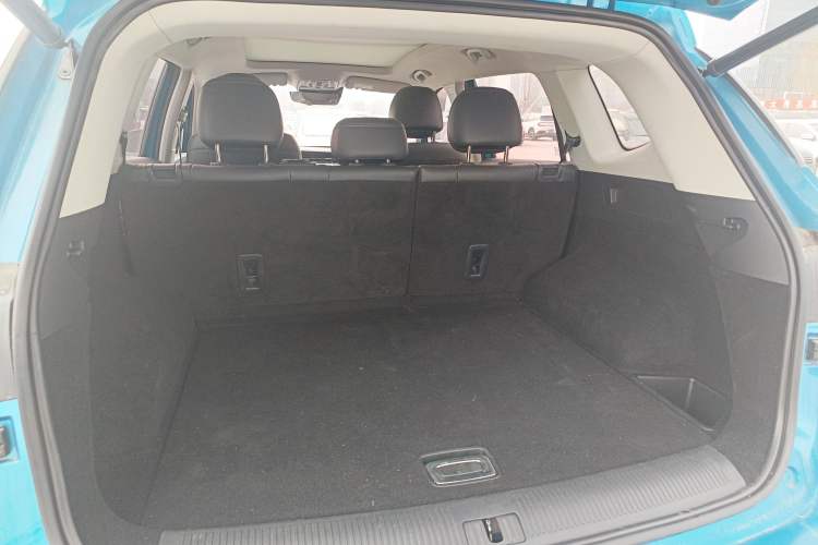 Used Roewe RX5 MAX 2019 400TGI Automatic Smart Cabin Flagship Edition
