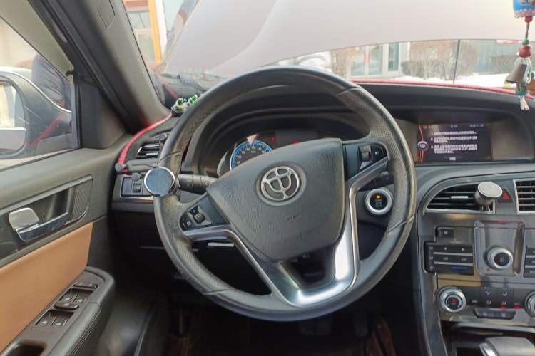 Used Brilliance V5 2014 1.6L Automatic Luxury Model
