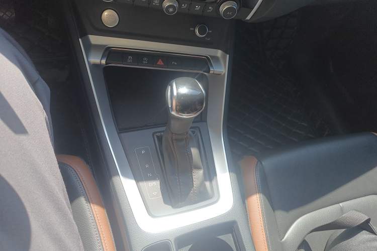 Used Audi Q3 2020 35 TFSI Fashionable and Elegant Model
