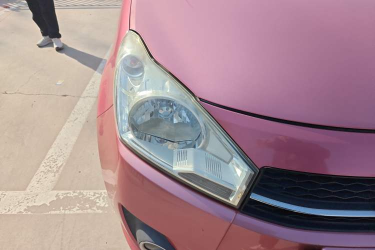 Used Suzuki Alto 2013 1.0L Manual Luxury Model Right Front Headlight