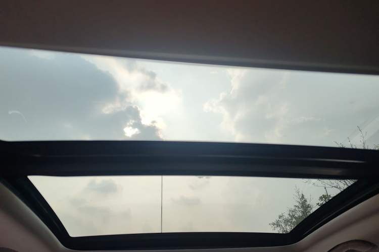 Used Chery Arrizo 8 2023 High-Performance Edition 2.0T DCT Powerfully Equipped Headliner