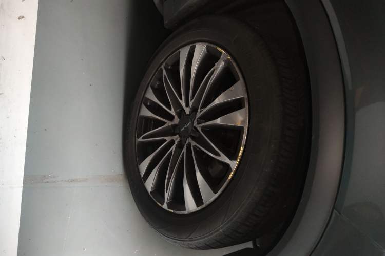 Used Dongfeng Fengon 580 2022 1.5T Automatic Luxury Edition
