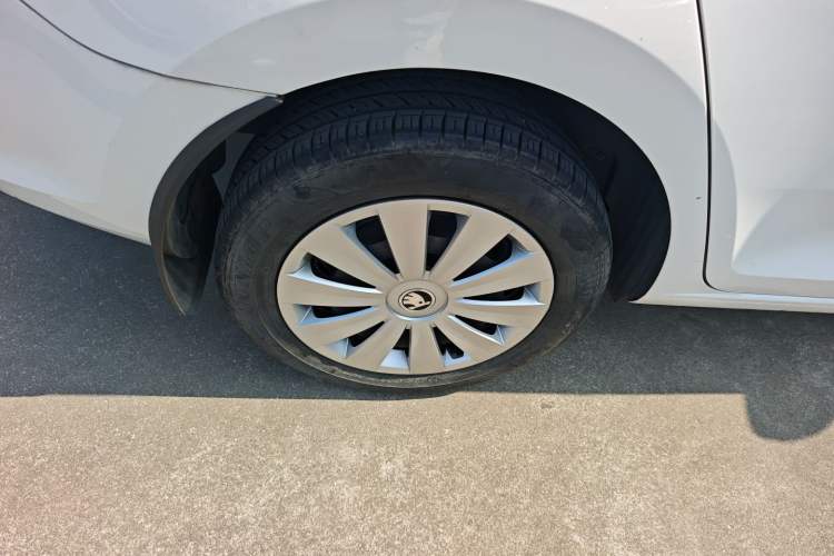Used Skoda Rapid Spaceback 2019 1.5L Automatic Standard Edition