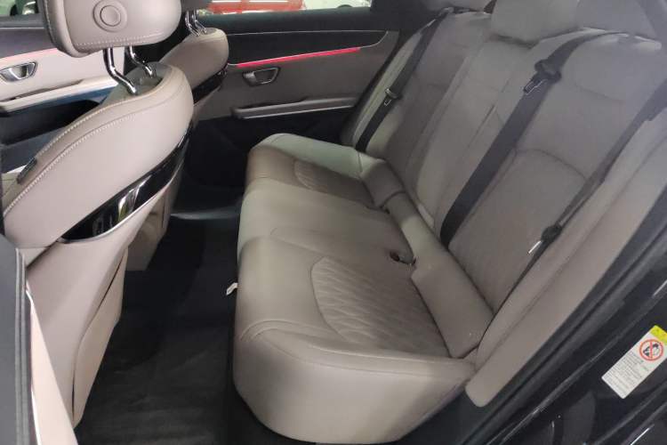 Used BYD Han 2025 DM-i Intelligent Driving Edition 125KM LiDAR Flagship Model
