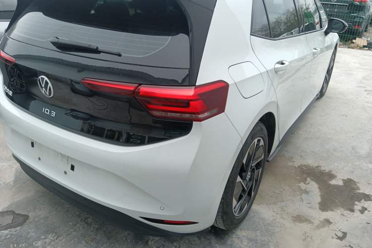 Used Volkswagen ID.3 2025 Smart Edition Outstanding Model Exterior 3