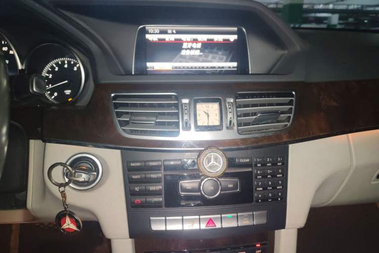 Used Mercedes-Benz E-Class 2014 Facelifted E 260 L Luxury Edition
