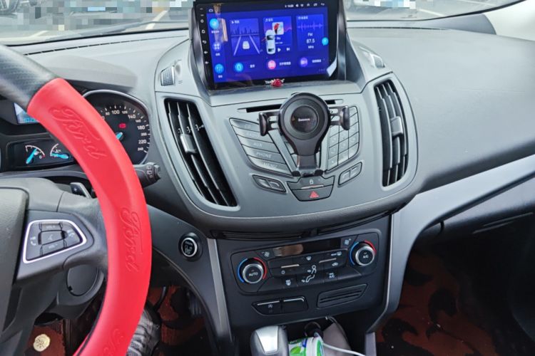 Used Ford Kuga 2017 EcoBoost 245 Four-Wheel Drive Platinum Edition Audio And AC Panel