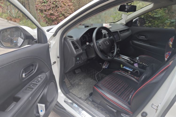 Used Honda Vezel 2019 220 TURBO CVT Luxury Edition China V Emission Standard
