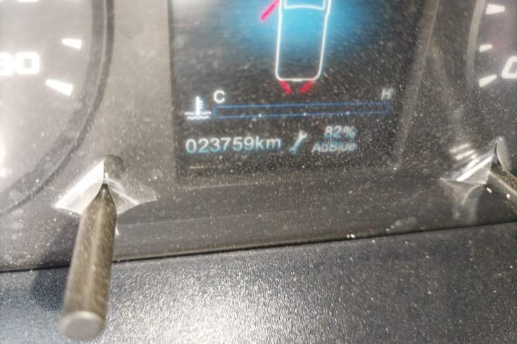 Used Iveco Eurocargo 2021 2.0T Manual Super-Rui Short Wheelbase Low-Roof Side-Hinged Door F1A
