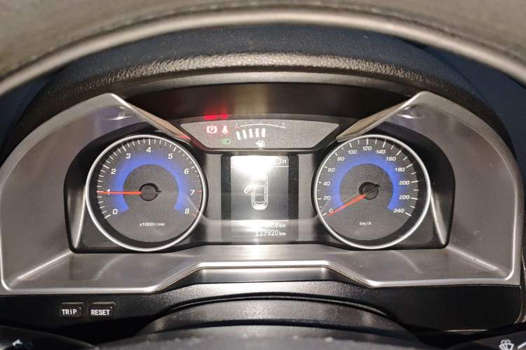 Used Geely Auto Emgrand 2014 Sedan 1.5L Manual Fashion Edition
