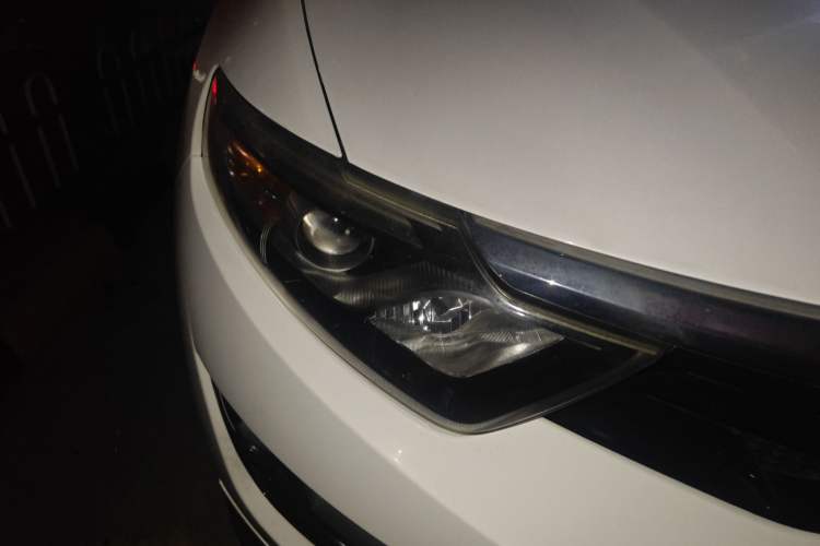 Used Soueast DX7 2015 1.5T Automatic Luxury Model
