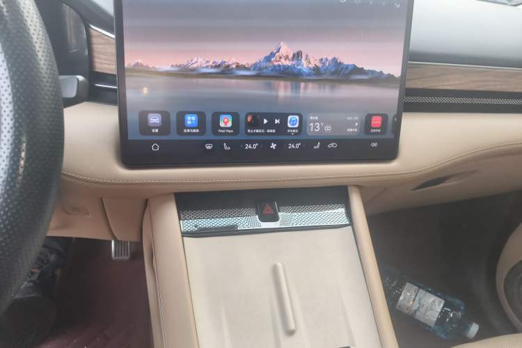 Used Hima AITO M7 2022 1.5T Four-Wheel Drive Luxury Edition
