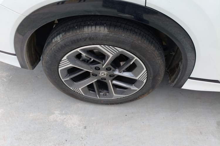 Used CHANGAN CS75 PLUS 2025 4th Generation 1.5T New Blue Whale Smart Luxury Edition
