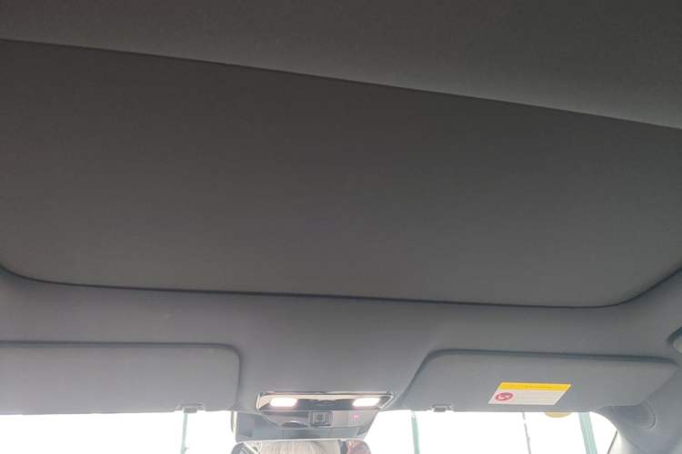 Used Li Auto L8 2025 Max Smart Refresh Edition Headliner