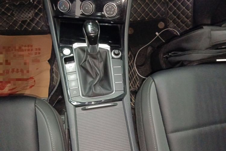 Used Volkswagen Sagitar 2020 280TSI DSG Comfort Version China VI Standard Gear Lever