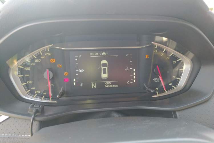 Used SAIC MAXUS G50 2021 1.5T Automatic Comfort Touring B
