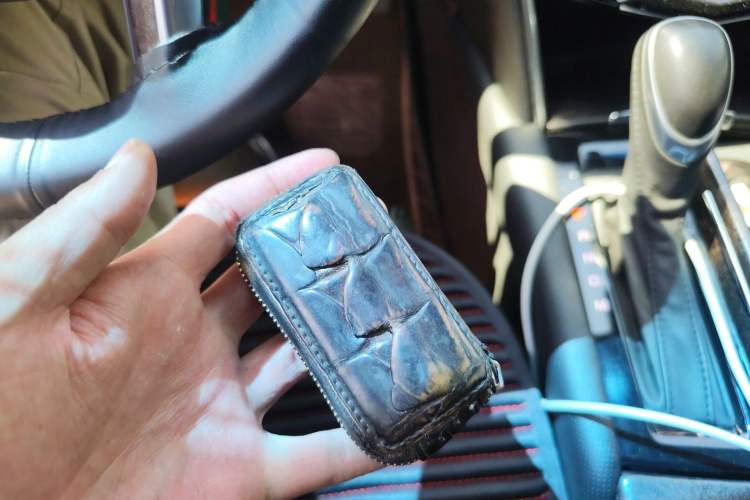 Used Cadillac XTS 2018 28T Elite Edition Vehicle Key