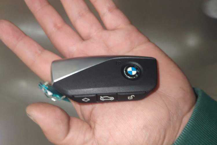 Used BMW X1 2023 sDrive25Li X Design Package Vehicle Key