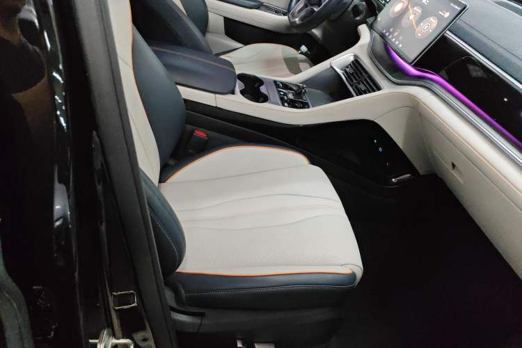 Used BYD Song PLUS New Energy 2023 Champion Edition DM-i 150KM Flagship PLUS
