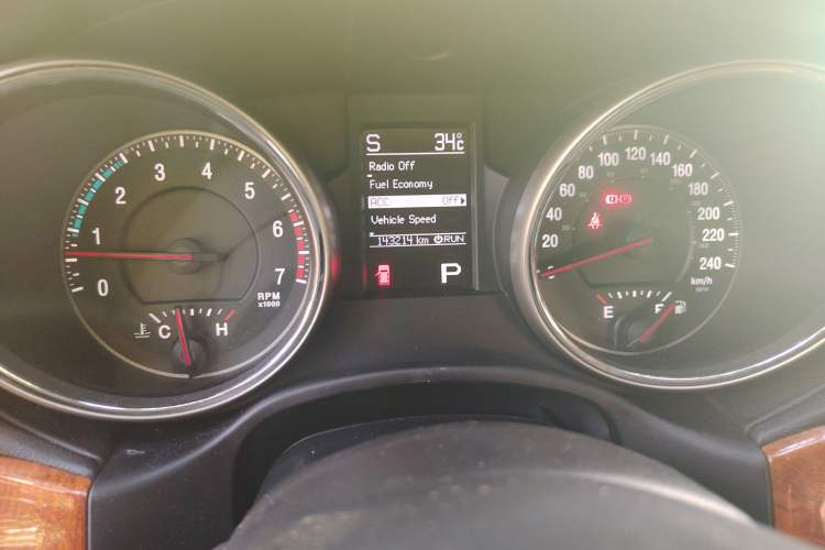 Used Jeep Grand Cherokee 2011 5.7L Flagship Navigation Edition
