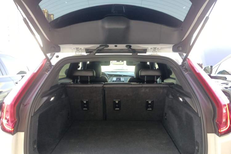 Used Cadillac XT4 2022 28T Two-Wheel Drive Fashion Edition