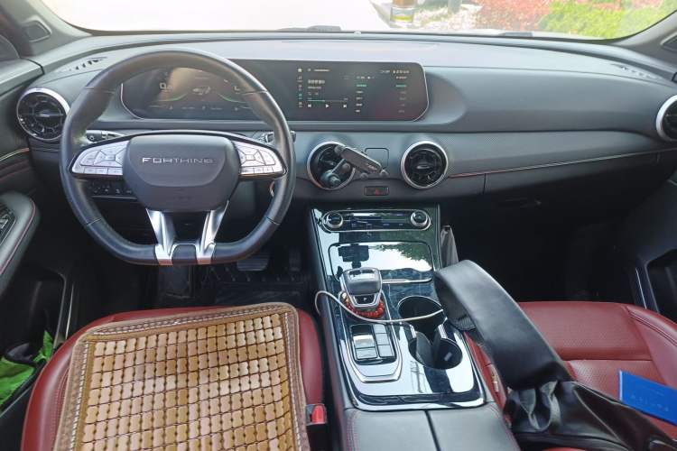 Used FORTHING T5 EVO 2021 1.5TD DCT Glory Edition
