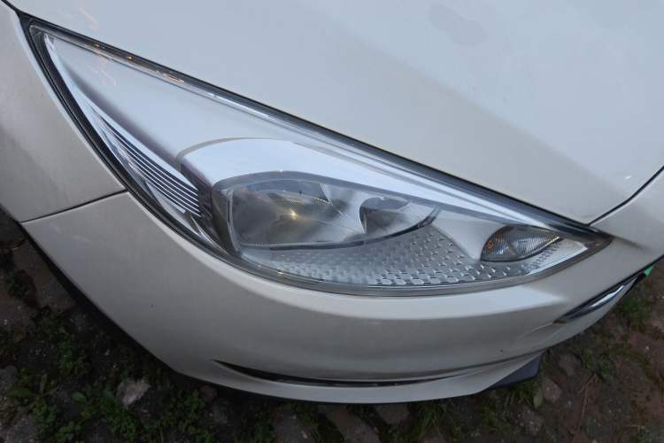 Used Ford Focus 2017 Hatchback 1.6L Automatic Fashion Edition Smart Drive Version
