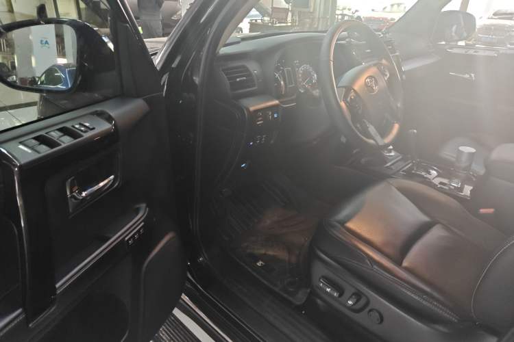 Used Toyota 4Runner 2018 4.0L Parallel Import