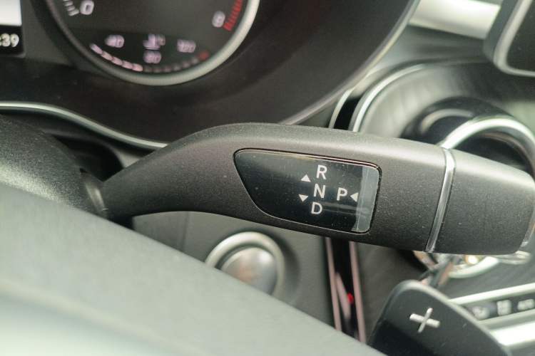 Used Mercedes-Benz C-Class 2018 C 180 L Fashion Edition Sport Version
