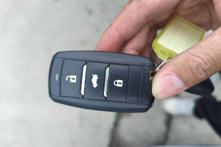 Used CHANGAN CS75 2014 2.0L Manual Leading Model China V Standard
