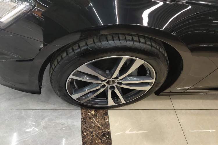 Used Audi A6L 2025 Revised 40 TFSI Luxury Dynamic Edition
