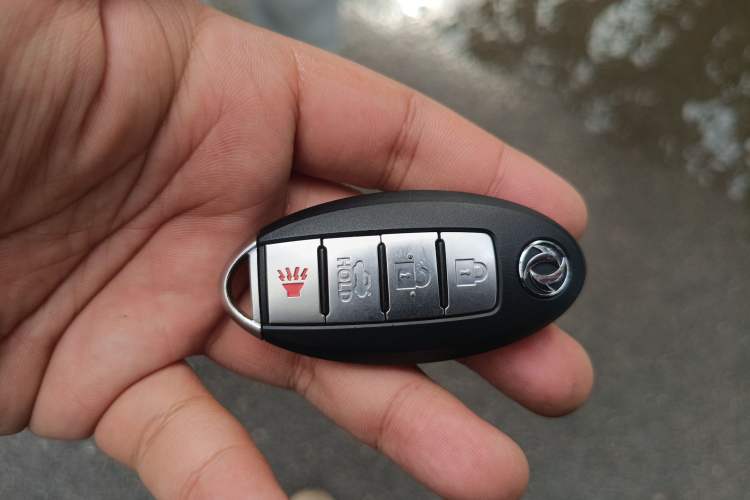 Used Dongfeng Aeolus A60 2012 1.6L Manual Luxury Model