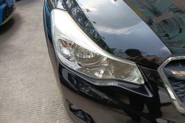 Used Subaru XV 2012 2.0i Elite Edition Right Front Headlight