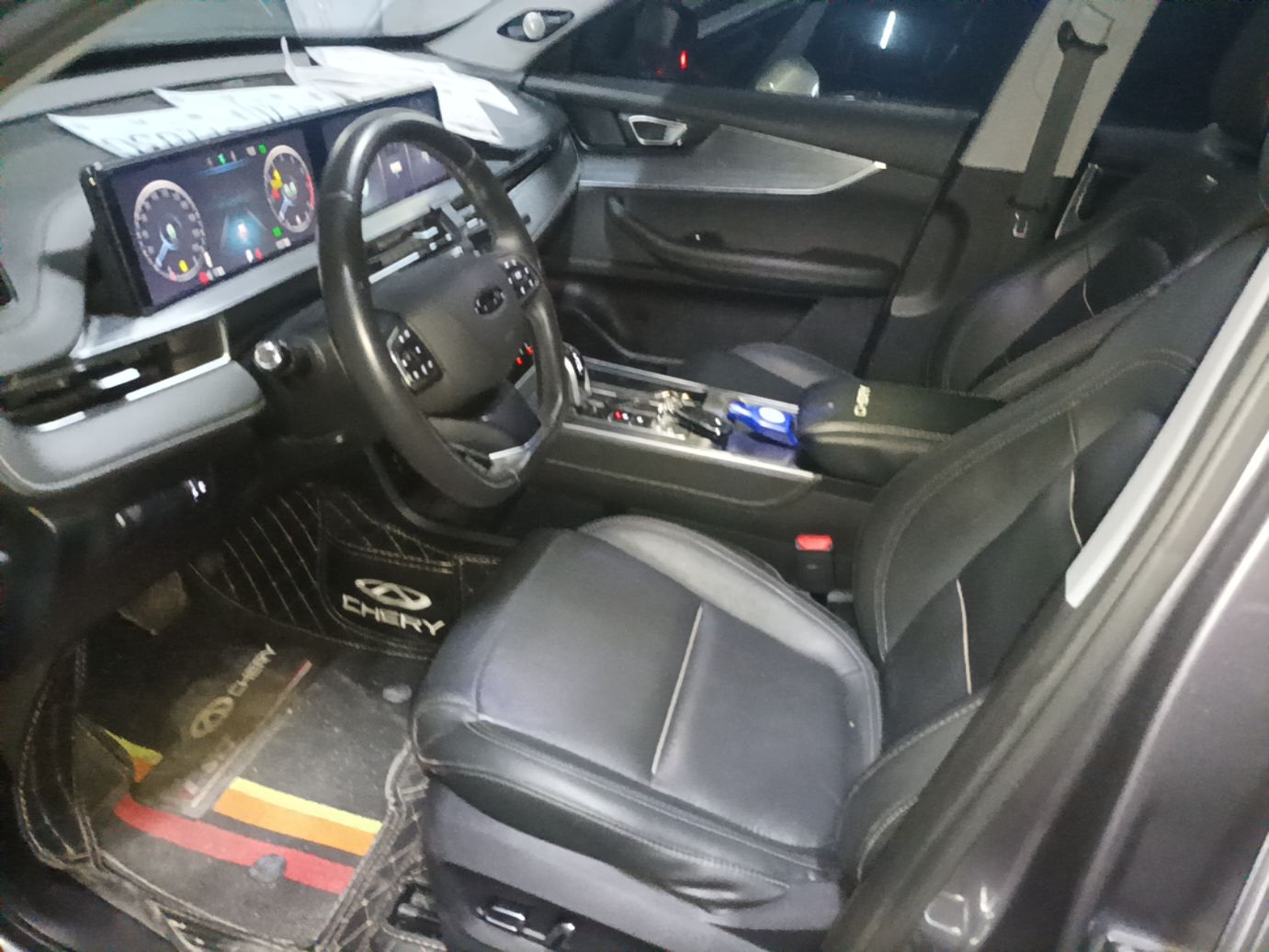 Vordere Reihe im Auto