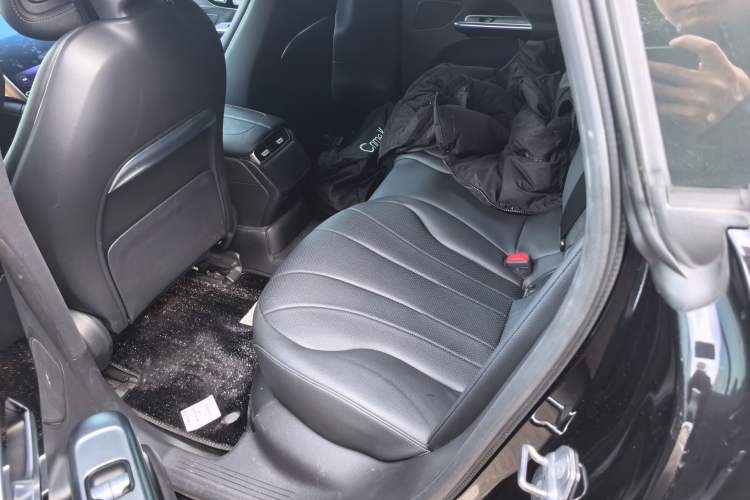 Used Mercedes-Benz EQE 2022 350 Pioneer Edition
