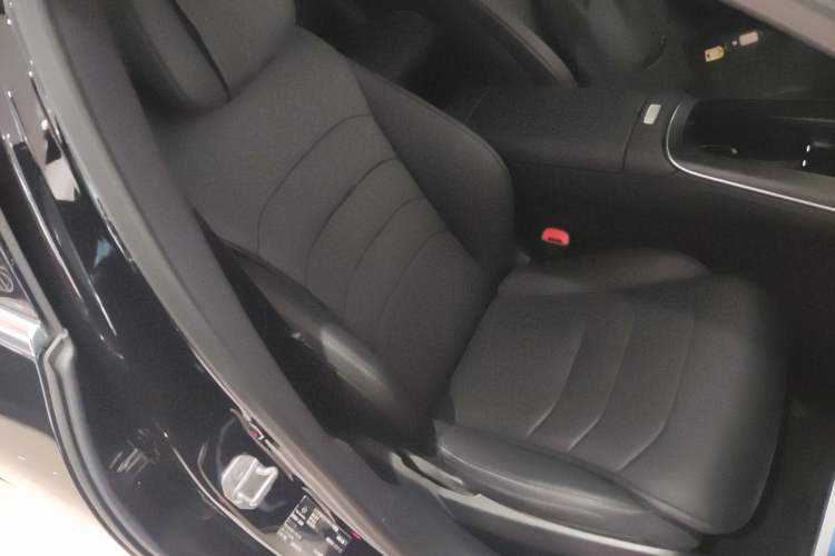 Used Mercedes-Benz E-Class 2024 E 300 L Luxury Sport Model