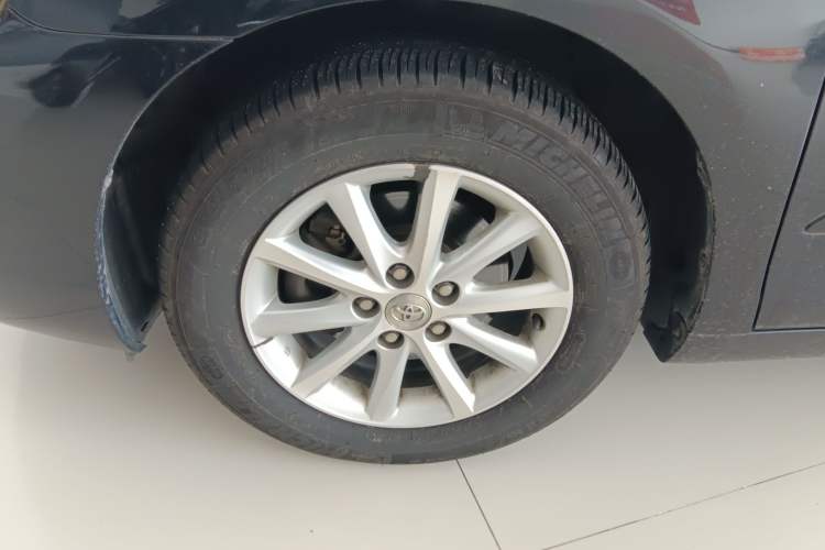 Used Toyota Camry 2013 200G Classic Luxury Edition Left Front Wheel Hub