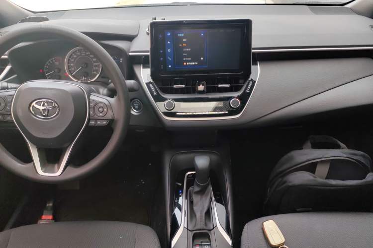 Used Toyota Levin 2022 185T CVT Luxury Edition Center Console