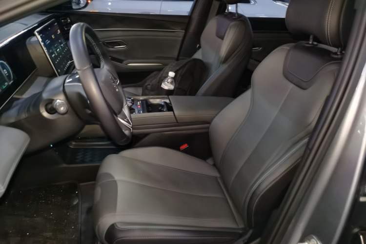 Used BYD Qin L 2024 DM-i 80KM Beyond Model