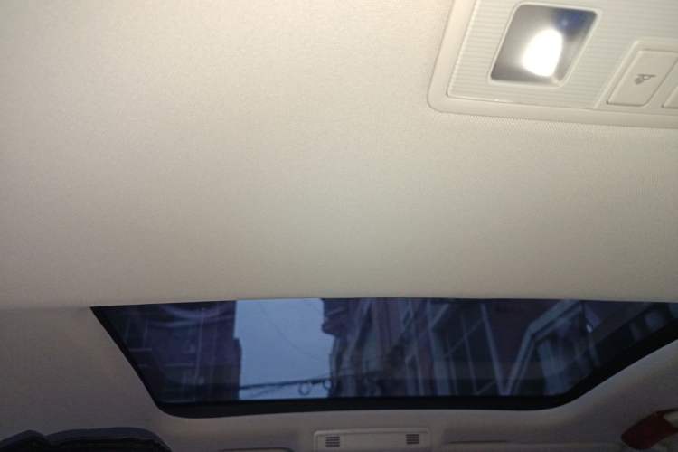 Used Volkswagen Golf 2014 1.6L Automatic Comfort Model Headliner