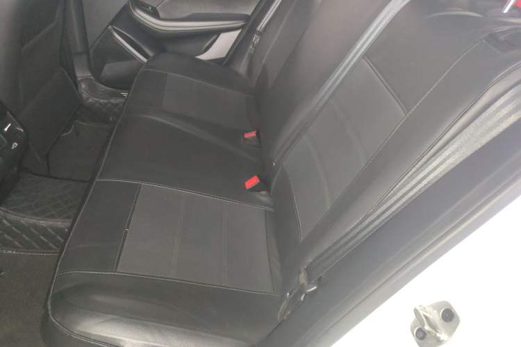 Used Roewe i5 2021 1.5L CVT Starry Edition
