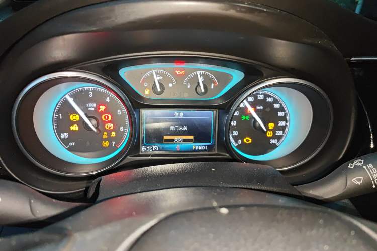 Used Buick Envision 2017 20T Two-Wheel Drive Luxury Model
