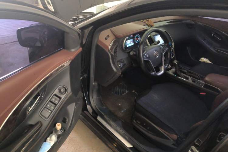 Used Buick LaCrosse 2013 2.4L SIDI Leading Comfort Version