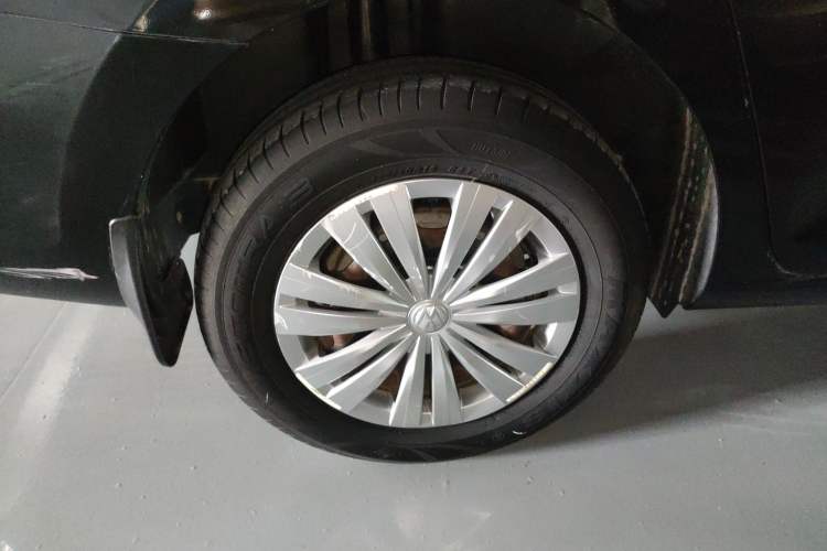 Used Volkswagen Santana 2018 1.5L Manual Fashion Edition Exterior 5