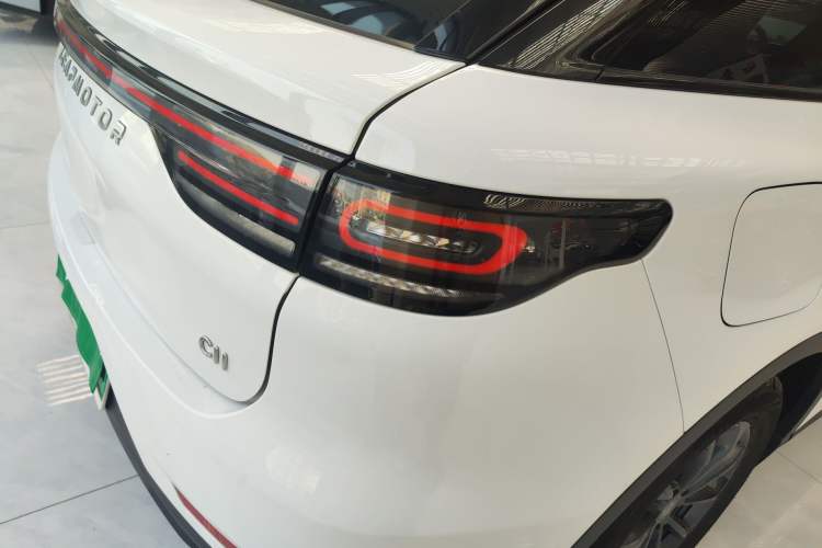 Used Leapmotor C11 2023 Pure Electric 500 Zhixing Edition Right Rear Taillight